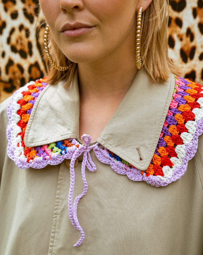 COLLAR